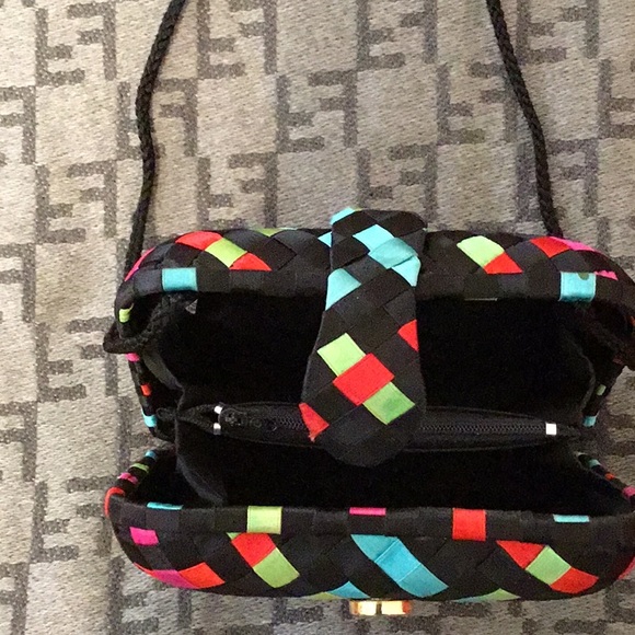 Hand bag - Picture 2 of 2